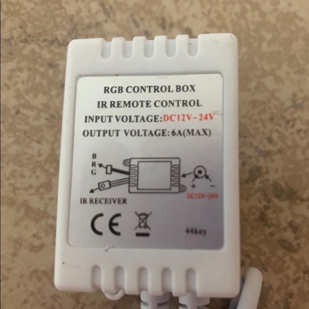 White RGB Control Box - Picture 2 of 3